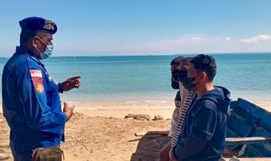 Jaga-Ekosistem-Biota-Laut,-Personel-Ditpolairud-Polda-NTT-Gelar-Patroli-Imbauan-di-Wilayah-Pesisir-Kupang