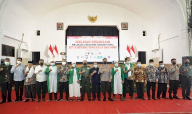 Kelompok-Khilafatul-Muslimin-Surabaya-Raya-Deklarasi-Setia-pada-Pancasila-dan-NKRI