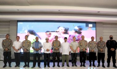 Kapolda-NTT-bersama-FKUB-mengikuti-Kegiatan-Kirab-Merah-Putih-Secara-Virtual