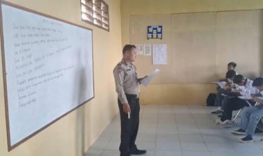 Kisah-Bripka-Sandi-Aipda-Yuniar,-Anggota-Polri-yang-Berkontribusi-untuk-Pendidikan-dan-UMKM-Indonesia