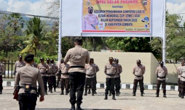 Kapolres-Lembata-Pimpin-Upacara-Gelar-Pasukan-Kesiapan-Pengamanan-Eltari-Memorial-Cup-XXX1-Tahun-2022
