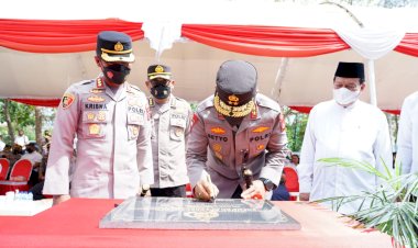 Kapolda-NTT-Resmikan-Pengukuhan-Tipelogi-Polres-Kupang-Kota-Menjadi-Polresta-Kupang-Kota