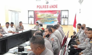 Buka-Anev-Bulanan,-Kapolres-Ende-:-Kegiatan-Ini-Sebagai-Sarana-Kontrol-dan-Evaluasi-Kinerja-Kita