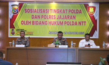 Kabidkum-Polda-NTT-Buka-Kegiatan-Pelatihan-dan-Sosialisasi-Hukum-Tingkat-Polres-dan-Jajaran-Polda-NTT
