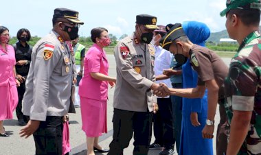 Kapolda-NTT-Kunker-Perdana-ke-Polres-Manggarai-Barat