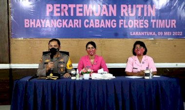 Hadiri-Giat-Rutin-Bhayangkari,-Kapolres-:-Tolong-Dukung-Suami-Dalam-Tugasnya
