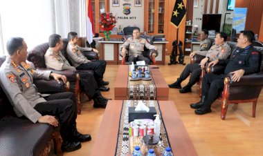 Kapolda-NTT-Terima-Kunjungan-Tim-Wasops-dan-Supervisi-Ops-Mabes-Polri