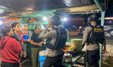 Upaya-Meminimalisir-Terjadinya-Gangguan-Kamtibmas,-Anggota-Ditsamapta-Polda-NTT-Tingkatkan-Kegiatan-Patroli