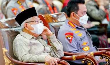 Terima-Penghargaan-dari-Pemerintah,-Kapolri-Komitmen-Terus-Tingkatkan-Layanan-Publik