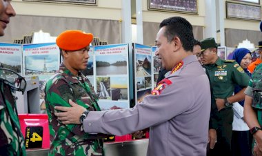 Kapolri-Beri-Apresiasi-Langsung-ke-TNI-yang-'Berputar'-dan-Tim-Gabungan-Evakuasi-Kapolda-Jambi 