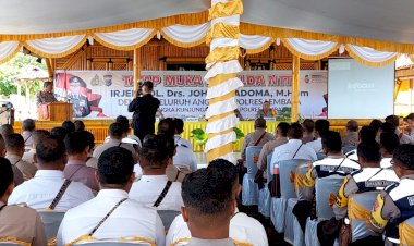 Pesan-Kapolda-NTT-Kepada-Anggota-Polres-Lembata-:-Laksanakan-Tugas-dengan-Baik,-Benar-dan-Tulus