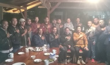 Silaturahmi-Dengan-Insan-Pers-di-Manggarai,-Kapolda-NTT-:-Peran-Media-Sangat-Penting-Dalam-Menyampaikan-Informasi