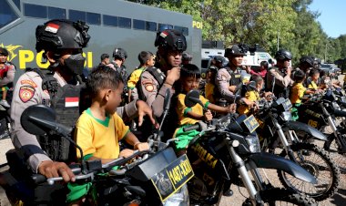 Canangkan-Polisi-Sahabat-Anak,-Polda-NTT-Terima-Kunjungan-Puluhan-Anak-Paud-Sonaf-Soet-Hinef