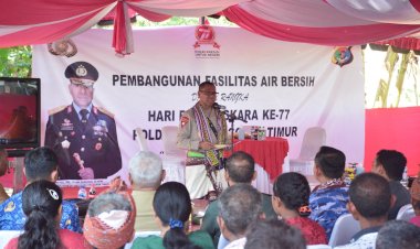 Sambut-Hari-Bhayangkara-ke-77,-Kapolda-NTT-Bangun-Fasilitas-air-Bersih-dan-Salurkan-Ratusan-Paket-Bantuan-Sosial-Bagi-Masyarakat-Kecamatan-Amarasi-Timur