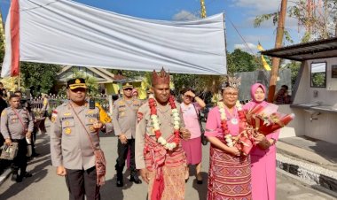Kapolda-NTT-dan-Ketua-Bhayangkari-Daerah-Kunjungan-Kerja-di-Polres-TTU