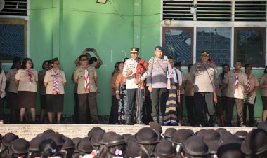 Kapolda-NTT-Gelar-Safari-Kamtibmas-di-SMA-Negeri-1-Maumere