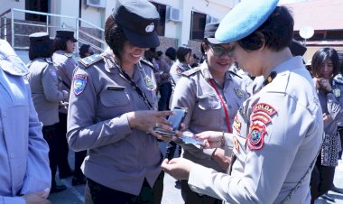 Peringati-Hari-Jadi-ke-75,-Polwan-Polda-NTT-Gelar-Operasi-Gaktiblin-untuk-Penguatan-Disiplin