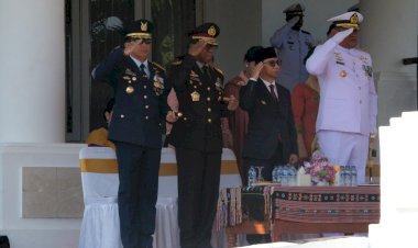 Kapolda-NTT-Mengikuti-Upacara-Peringatan-HUT-TNI-ke-78