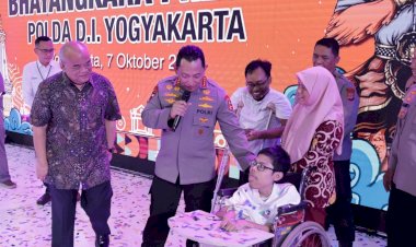 Kapolri:-Saya-Yakin-Ke-Depannya-Yogyakarta-Bisa-Berkembang-Hingga-Nasional-Maupun-Internasional