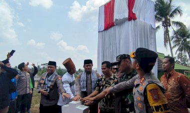 Bahagianya-Warga-Ciamis-dapat-Bantuan-Sumur-Bor-dan Paket-Sembako-dari-Operasi-NCS-Polri