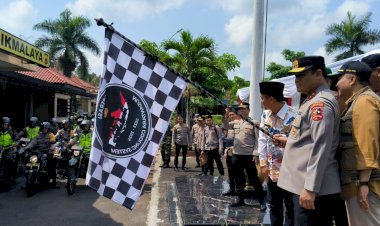 Wujudkan-Pemilu-Damai,-Kaops-Nusantara-Cooling-System-Tebar-1.500-Paket-Sembako-di-Tasikmalaya