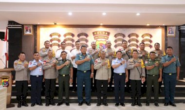 Polda-NTT-Gelar-Rapat-Koordinasi-TNI-dan-Polri-Menjelang-Pemilu-Serentak-2024