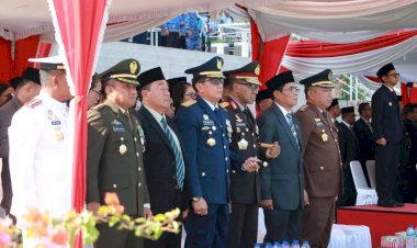 Hadiri-Upacara-Peringatan-Hari-Pahlawan-ke-78,-Kapolda-NTT:-Momentum-Memupuk-Semangat-Kebangsaan,-Persatuan,-dan-Kesejahteraan-Bangsa