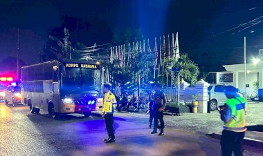 Cipkon-Kamtibmas-Yang-Kondusif,-Personel-Gabungan-OMB-Rutin-Gelar-Patroli-di-Daerah-Strategis-Kota-Kupang