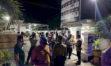 Kompi-VIII-Satgas-OMB-Turangga-2023-2024-Jalankan-Patroli-Malam-untuk-Menjaga-Kamtibmas