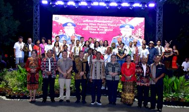 Wakapolda-NTT-Hadiri-Puncak-Malam-Penganugerahan-Lomba-Hias-Pohon-Natal