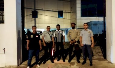 Ratusan-Personel-Polda-NTT-Terjunkan-Amankan-Ibadah-Tutup-Tahun-di-Gereja-Gereja-Kota-Kupang