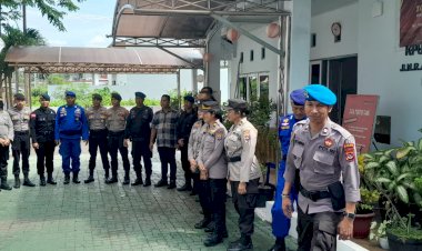 Patroli-Cipta-Kondisi-OMB-Turangga:-Personel-Gabungan-Kompi-VIII-Jaga-Ketertiban-di-Kota-Kupang