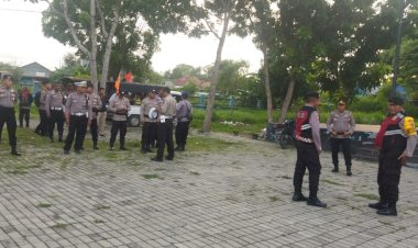 Satgas-Operasi-Mantap-Brata-Turangga-Amankan-Kegiatan-Kampanye-Partai-di-Kota-Kupang