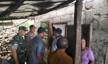 Longsor-Akibat-Hujan-Tinggi-di-Rote-Ndao:-Kapolres-dan-Dandim-Sambangi-Lokasi-Bencana