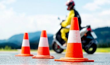 Tips-Berkendara-Aman-dan-Nyaman-Jelang-Hari-Raya-Paskah-dan-Idul-Fitri