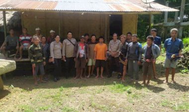 Melalui-Kasat-Binmas,-Kapolres-Gelar-Jumat-Curhat-Bersama-Masyarakat-Kalembukuni