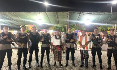 Perintis-Presisi-Ditsamapta-Polda-NTT-Dukung-UMKM-Melalui-Patroli-Stasioner-di-Festival-Koepan