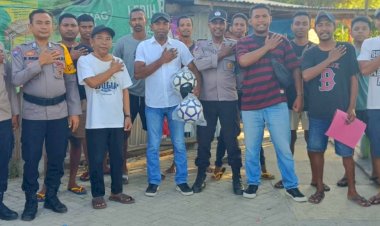 Personel-Ditbinmas-Polda-NTT-Gelar-Kegiatan-Imbauan-Kamtibmas-di-Kelurahan-Naikoten-1