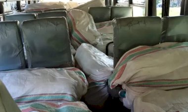 Polres-TTU-Amankan-Dua-Mobil-Pengangkut-Pakaian-Bekas-Selundupan-dari-Timor-Leste