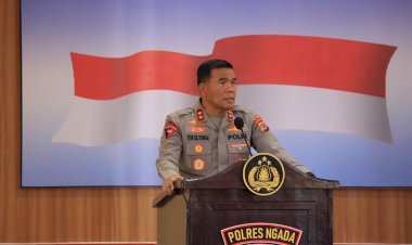 Kapolda-NTT-Dorong-Sinergi-TNI-Polri-dan-Netralitas-dalam-Tatap-Muka-di-Ngada