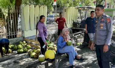 Ditbinmas-Polda-NTT-Melaksanakan-Kegiatan-Sambang-dan-Imbauan-Kamtibmas-di-Wilayah-Kota-Kupang