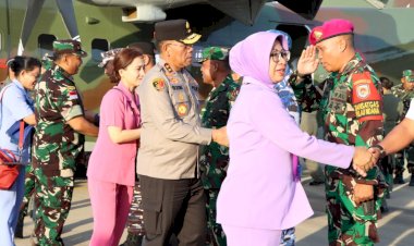 Kapolda-NTT-Dampingi-Pangkogabwilhan-II-dalam-Kunjungan-Kerja-ke-Rote-Ndao