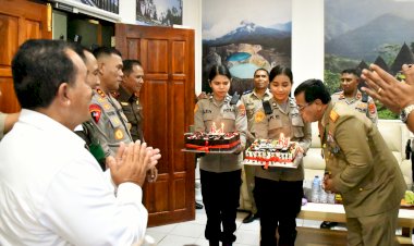 Kapolda-NTT-bersama-Forkopimda-NTT-beri-Surprise-Hari-Agraria-dan-Tata-Ruang