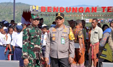 Kapolda-NTT-dan-Pangdam-IX/Udayana-Kawal-Ketat-Peresmian-Bendungan-Temef-oleh-Presiden-Jokowi-di-TTS
