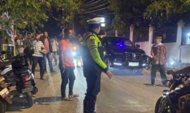 Satgas-Kamseltibcarlantas-Lakukan-Pengaturan-Lalu-Lintas-dan-Himbauan-Tertib-Berlalu-Lintas-di-Lokasi-Kampanye