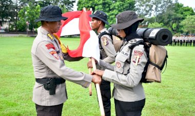 Polda-NTT-Gelar-Tradisi-Pembaretan-Bintara-Remaja-Angkatan-52