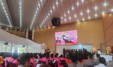 Semangat-Kebangkitan-Kristus,-Polda-NTT-Gelar-Ibadah-Paskah-Oikumene-2025-di-GMIT-Kota-Baru-Kupang