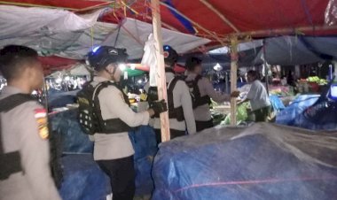 Polres-Belu-Gencarkan-Patroli-Malam,-Cegah-Premanisme-dan-Berikan-Rasa-Aman-kepada-Warga