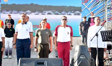 Kapolda-NTT-Hadiri-Ana-NTT-Kreatif-Festival-2025,-Dukung-Kreativitas-Generasi-Muda-dan-Gerakan-Beli-NTT