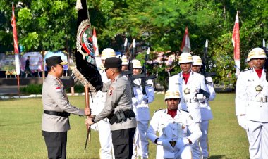 Kapolda-NTT-Resmi-Berganti,-Irjen-Pol-Rudi-Darmoko-Gantikan-Irjen-Pol-Daniel-Silitongga